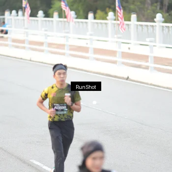 Runner Photo 6813655