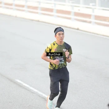 Runner Photo 6813661