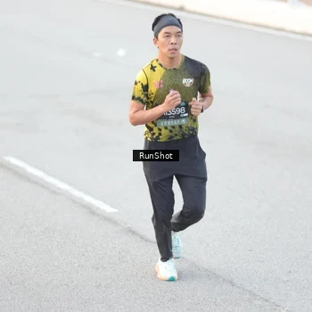 Runner Photo 6813665