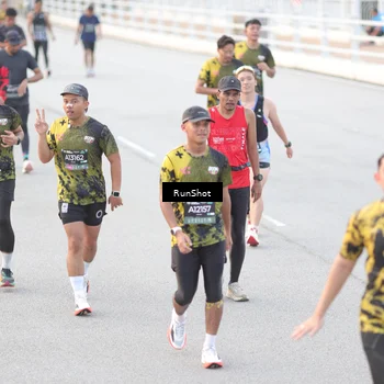 Runner Photo 6813726