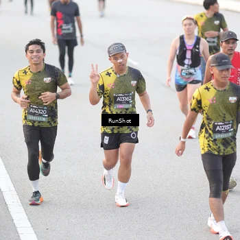 Runner Photo 6813738