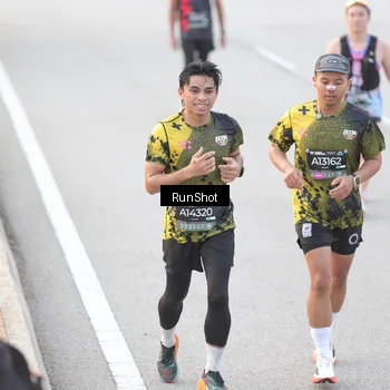 Runner Photo 6813754