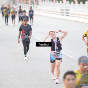 Runner Photo 6813763