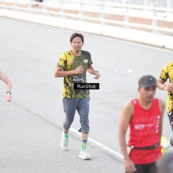 Runner Photo 6813777