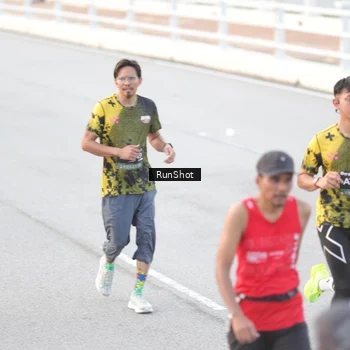 Runner Photo 6813778