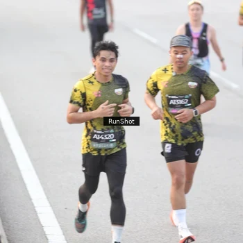 Runner Photo 6813782