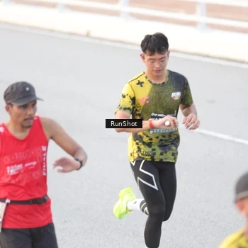 Runner Photo 6813789