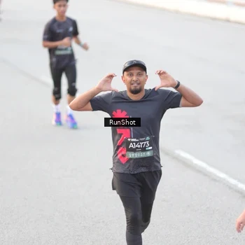Runner Photo 6813791