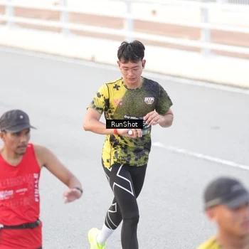 Runner Photo 6813797
