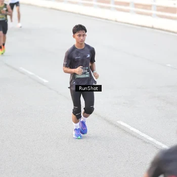 Runner Photo 6813805