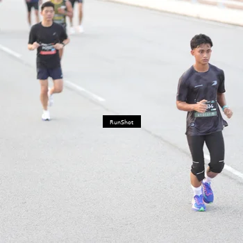 Runner Photo 6813812