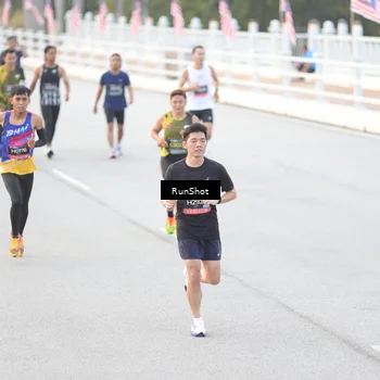 Runner Photo 6813817
