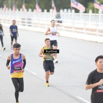 Runner Photo 6813834
