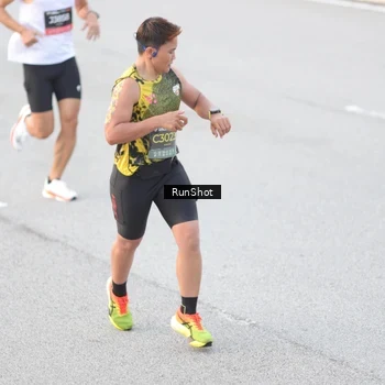 Runner Photo 6813860