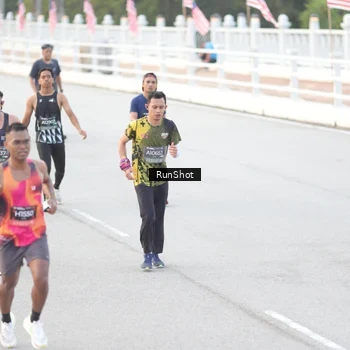 Runner Photo 6813877