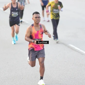 Runner Photo 6813894