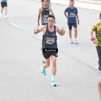 Runner Photo 6813897