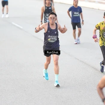 Runner Photo 6813898
