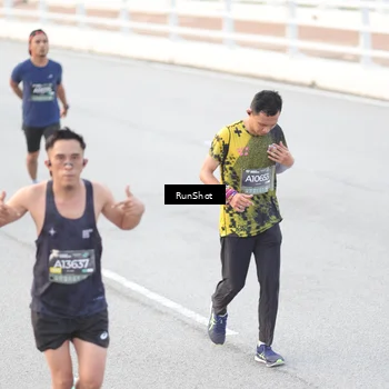 Runner Photo 6813912