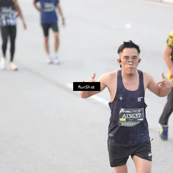 Runner Photo 6813919