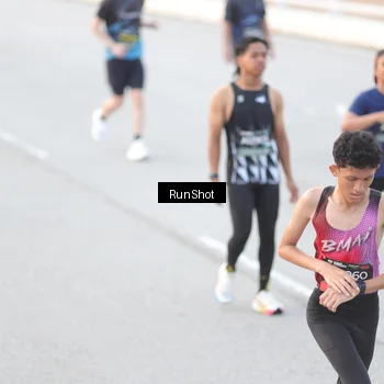 Runner Photo 6813944