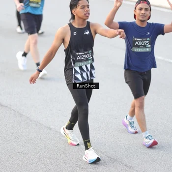 Runner Photo 6813974