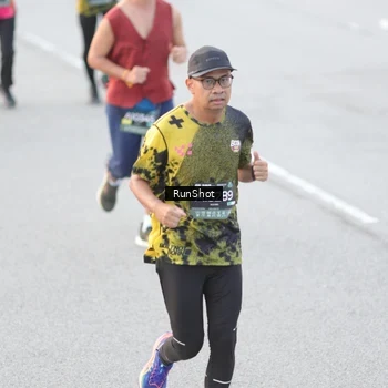 Runner Photo 6813992