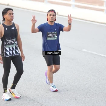 Runner Photo 6813996