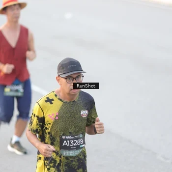 Runner Photo 6813997