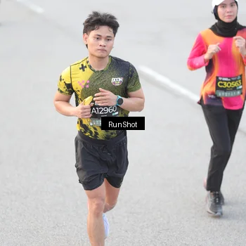 Runner Photo 6814015