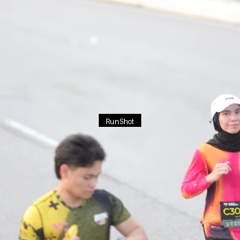 Runner Photo 6814022