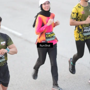 Runner Photo 6814024
