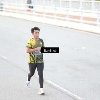 Runner Photo 6814031