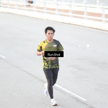 Runner Photo 6814036