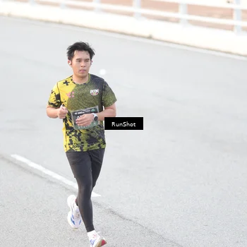 Runner Photo 6814042