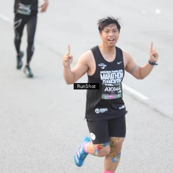 Runner Photo 6814075