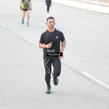 Runner Photo 6814082