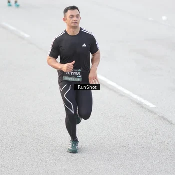 Runner Photo 6814089