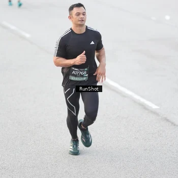 Runner Photo 6814093
