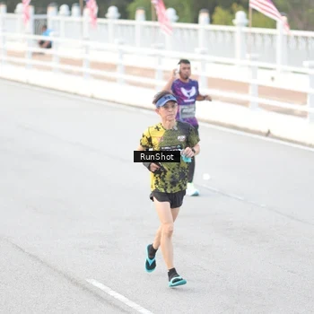 Runner Photo 6814098
