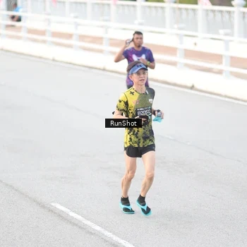 Runner Photo 6814099
