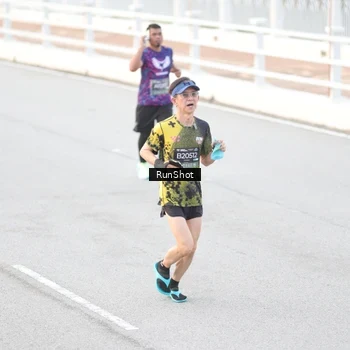 Runner Photo 6814104
