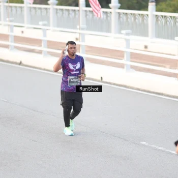Runner Photo 6814118