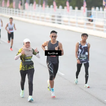 Runner Photo 6814134