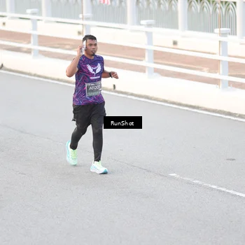 Runner Photo 6814135