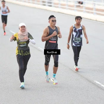 Runner Photo 6814140