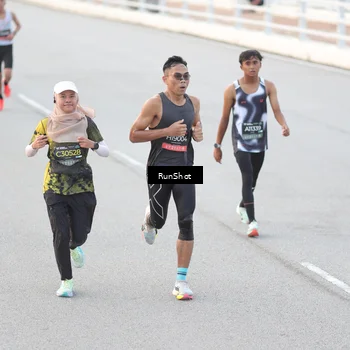 Runner Photo 6814141