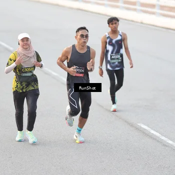 Runner Photo 6814144