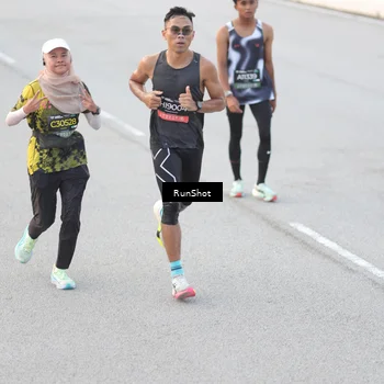 Runner Photo 6814146