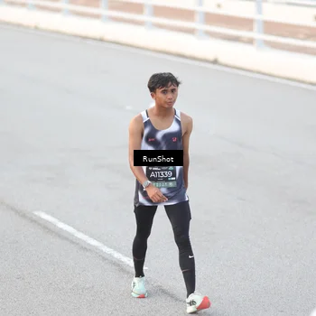 Runner Photo 6814193